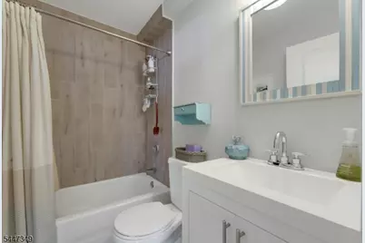 15 Lynne Ave, Hawthorne, NJ 07506 - Photo 15