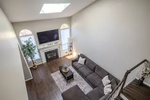 274 Morning Glory Ct, Readington, NJ 08889 - Photo 5