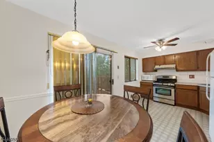 668 Jackson Ave, Roselle, NJ 07203 - Photo 9