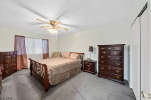 668 Jackson Ave, Roselle, NJ 07203 - Photo 13