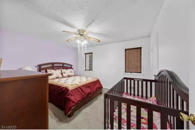 668 Jackson Ave, Roselle, NJ 07203 - Photo 15