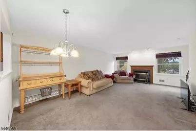 668 Jackson Ave, Roselle, NJ 07203 - Photo 5