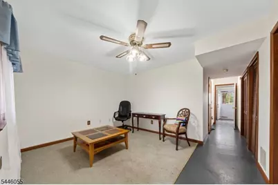668 Jackson Ave, Roselle, NJ 07203 - Photo 17