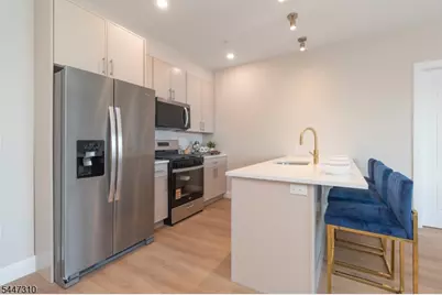 305 Pennsylvania Ave #313, Paterson, NJ 07503 - Photo 19