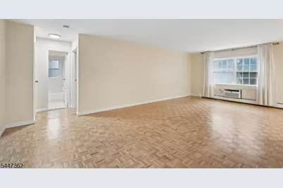 135-167 S Maple Ave #143B, Ridgewood, NJ 07450 - Photo 9