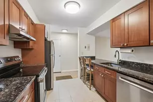 135-167 S Maple Ave, Ridgewood, NJ 07450 - Photo 21