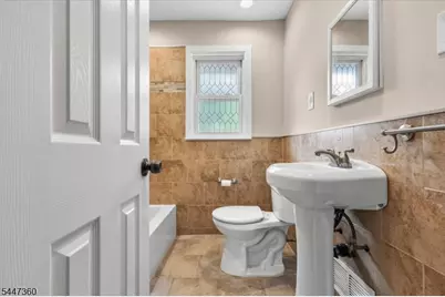 1212 Burnet Ave, Union Township, NJ 07083 - Photo 15