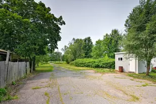 127 Main St, Readington, NJ 08889 - Photo 23
