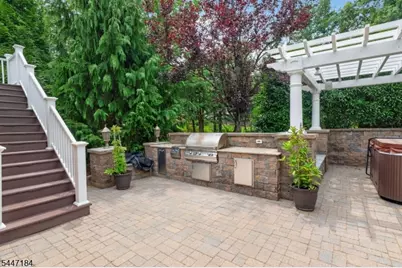 10 Berkshire Dr, Warren Township, NJ 07059 - Photo 21
