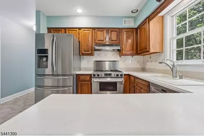 25 Bedminster Rd, Randolph Township, NJ 07869 - Photo 11