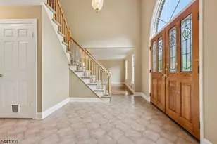25 Bedminster Rd, Randolph Township, NJ 07869 - Photo 5