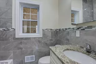 59 Sunset Ave, Newark, NJ 07106 - Photo 11