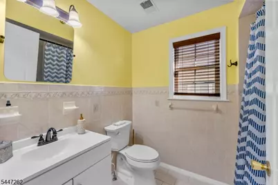23 Chester Ave #2, Newark, NJ 07104 - Photo 15