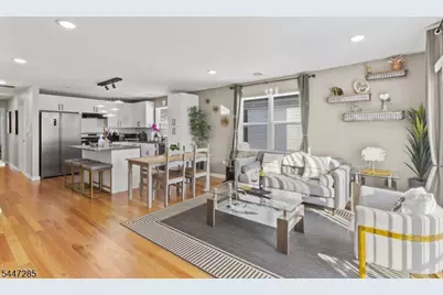 751 Seaport Dr #2, Elizabeth, NJ 07201 - Photo 17