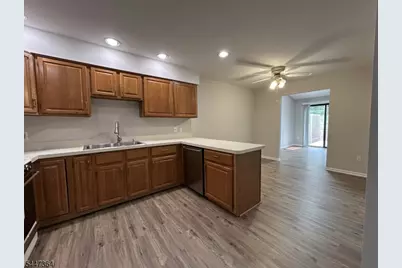 5 Elm Ter, Raritan Township, NJ 08822 - Photo 11