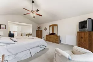 26 Rouser Way, Hillsborough Township, NJ 08844 - Photo 23