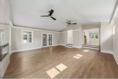 536 Spruce Ave, Garwood, NJ 07027 - Photo 13
