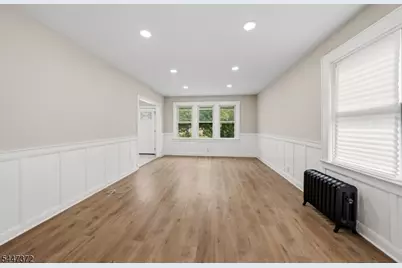 536 Spruce Ave, Garwood, NJ 07027 - Photo 5