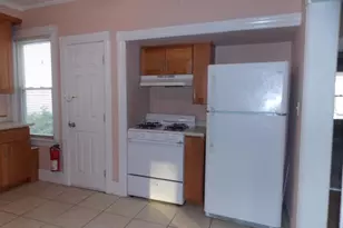 43 E Somerset St, Raritan, NJ 08869 - Photo 9