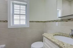 68 Lindsley Ave, Newark, NJ 07106 - Photo 15
