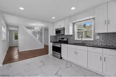 347 Livingston Rd, Linden, NJ 07036 - Photo 17