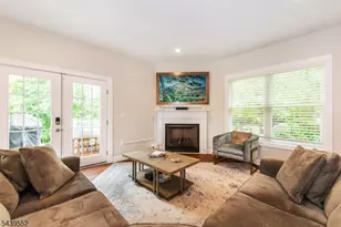 18 Post Oak Ct, Hardyston Township, NJ 07419 - Photo 5