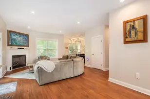 18 Post Oak Ct, Hardyston Township, NJ 07419 - Photo 7