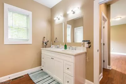 18 Post Oak Ct, Hardyston Township, NJ 07419 - Photo 23