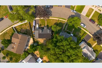 419 Edgewood Rd #1, Linden, NJ 07036 - Photo 29