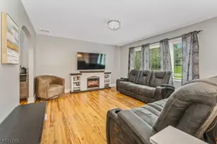 2 Vivian Plaza, Andover Township, NJ 07860 - Photo 3