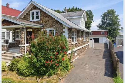 443 Dunellen Ave, Dunellen, NJ 08812 - Photo 3