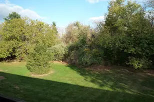 16 Deanna Dr, Hillsborough Township, NJ 08844 - Photo 13