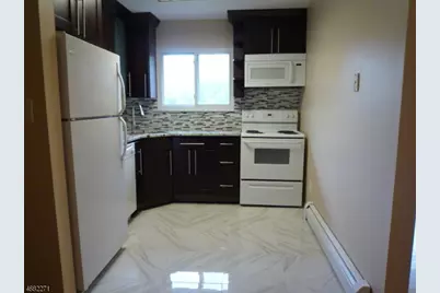 16 Deanna Dr #32, Hillsborough Township, NJ 08844 - Photo 5