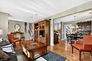 18 Hillcrest Dr, Bloomingdale, NJ 07403 - Photo 3