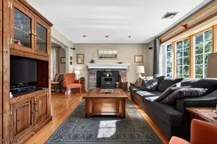 18 Hillcrest Dr, Bloomingdale, NJ 07403 - Photo 7