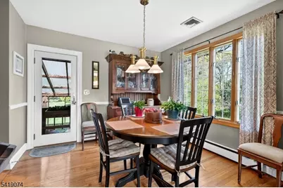 18 Hillcrest Dr, Bloomingdale, NJ 07403 - Photo 15