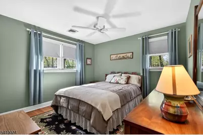 18 Hillcrest Dr, Bloomingdale, NJ 07403 - Photo 23