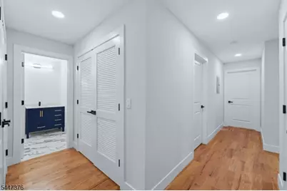 219 S Burnett St, East Orange, NJ 07018 - Photo 31