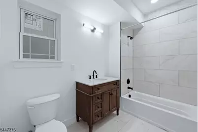 219 S Burnett St, East Orange, NJ 07018 - Photo 35