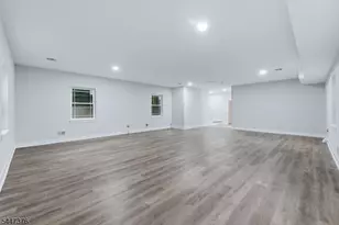 219 S Burnett St, East Orange, NJ 07018 - Photo 39