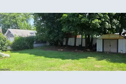116 Edison St, Clifton, NJ 07013 - Photo 3