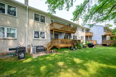906 Robin Rd, Hillsborough Township, NJ 08844 - Photo 15