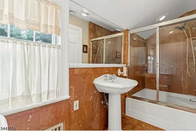 2640 Crest Ln, Scotch Plains Township, NJ 07076 - Photo 23