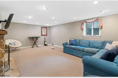 2640 Crest Ln, Scotch Plains Township, NJ 07076 - Photo 33