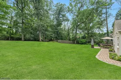 2640 Crest Ln, Scotch Plains Township, NJ 07076 - Photo 39