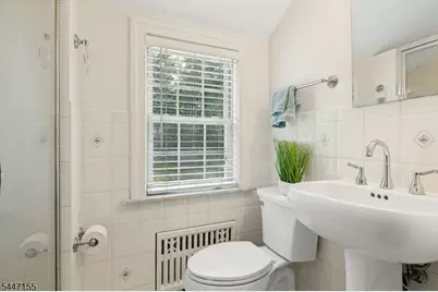 2640 Crest Ln, Scotch Plains Township, NJ 07076 - Photo 27