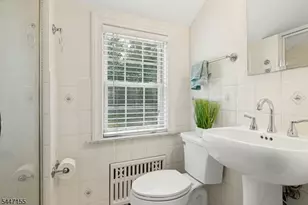 2640 Crest Ln, Scotch Plains Township, NJ 07076 - Photo 27