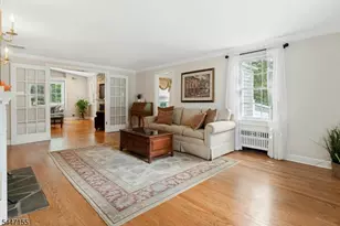 2640 Crest Ln, Scotch Plains Township, NJ 07076 - Photo 7