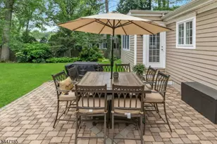 2640 Crest Ln, Scotch Plains Township, NJ 07076 - Photo 35