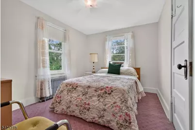 13 Johnson St, Scotch Plains Township, NJ 07076 - Photo 15